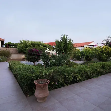 Semesterbostad Rias Private House Hersonissos (Crete)
