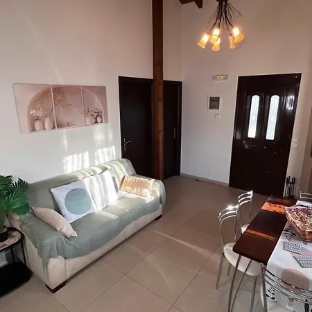 Rias Private House Semesterbostad *