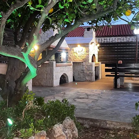 Rias Private House Semesterbostad Hersonissos (Crete)